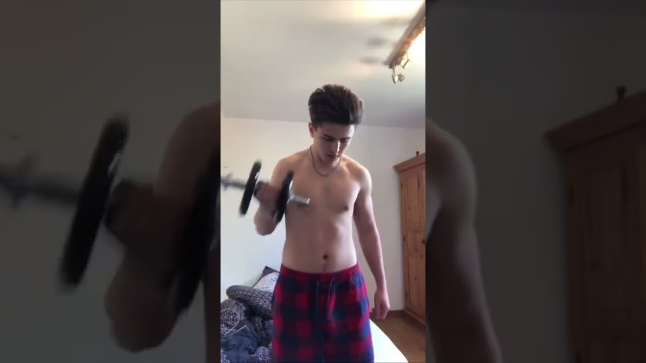 MA TRANSFORMATION PHYSIQUE EN 1 AN ET DEMIE !!!💪😱